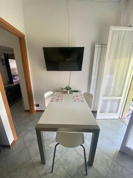 Lovely Flat, Super Connected To The Centre,Wifi,4P Milano Exterior foto